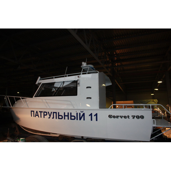Катер Корвет 700 в Кирове